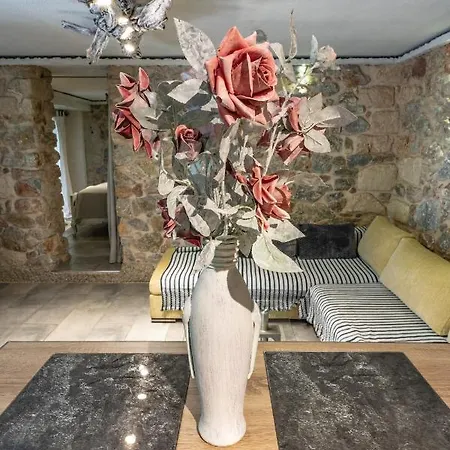 Stone House * Athens