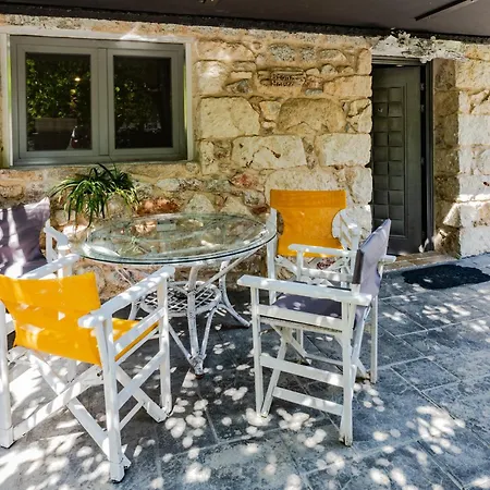 Apartment Stone House Athens