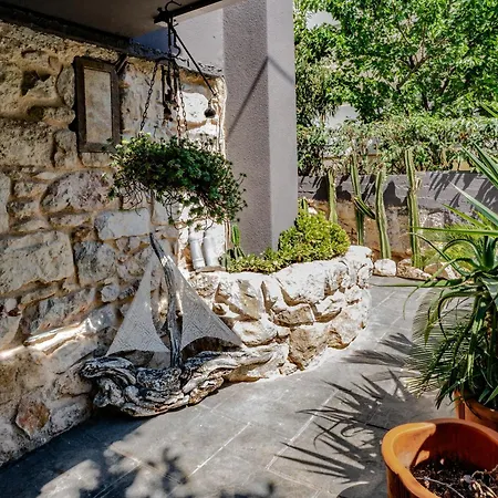Apartment Stone House Athens